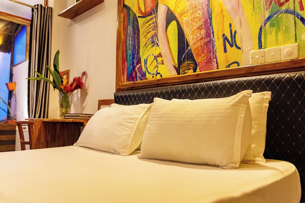 

Bari - Galle - Villa Surf Beach