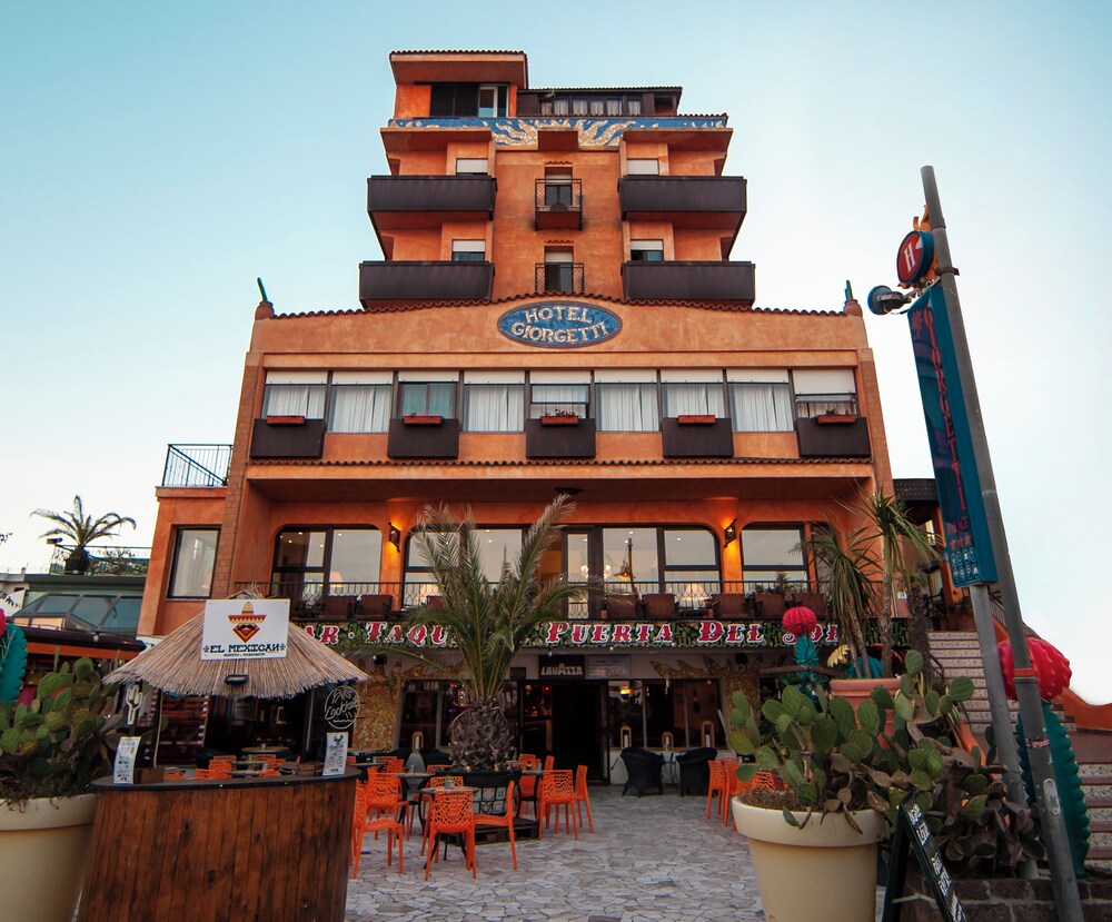 

Milano - Cesenatico - Hotel Giorgetti Orange