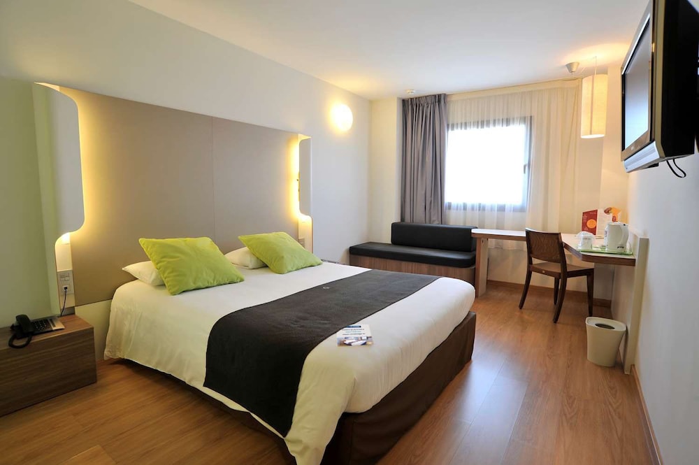 

Reggio Calabria - Torremolinos - Travelodge Malaga Airport