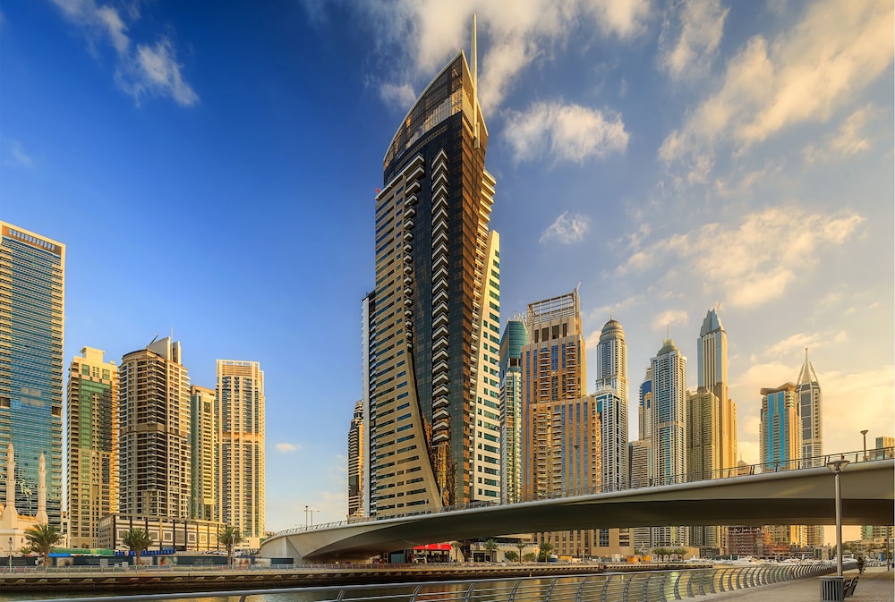 

Lamezia Terme - Dubai - Dusit Princess Residences Dubai Marina
