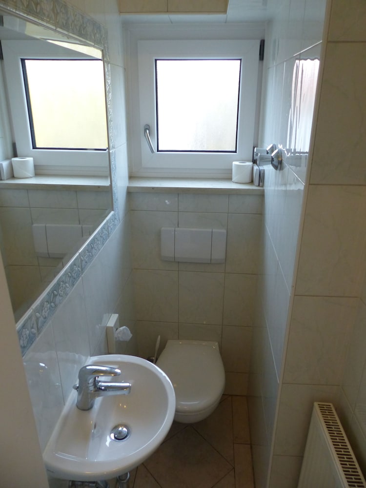 

Catania - Germering - Seibel's Park Hotel