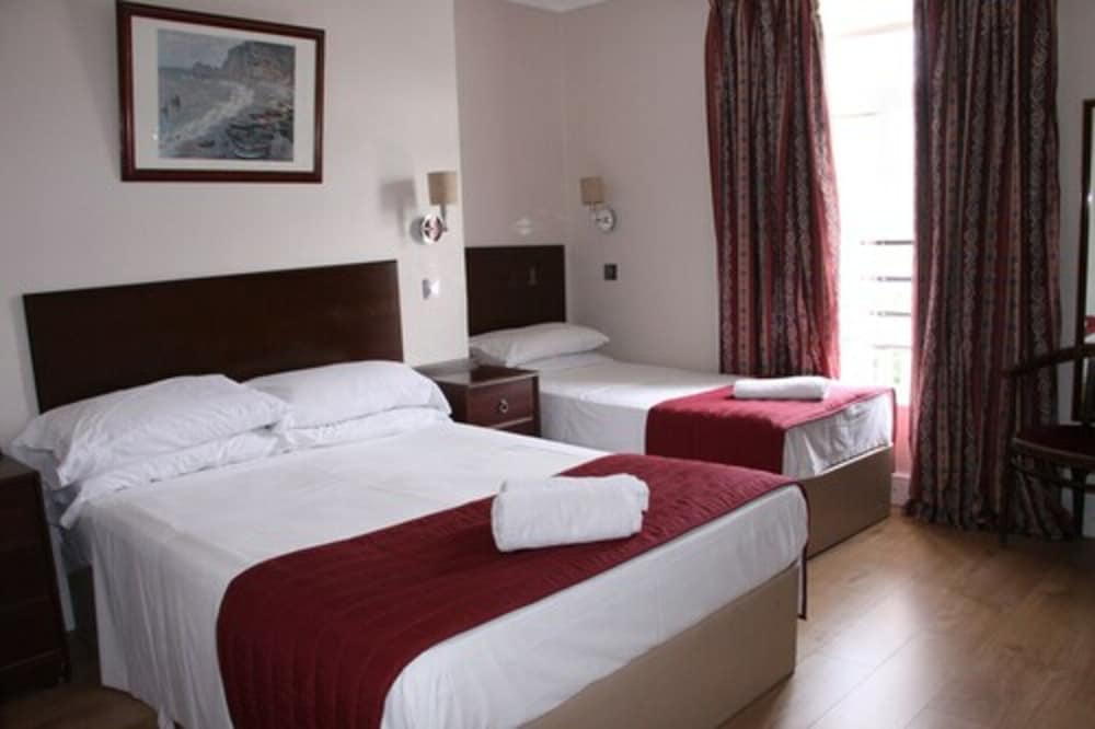 

Perugia - Brighton - Ambassador Hotel