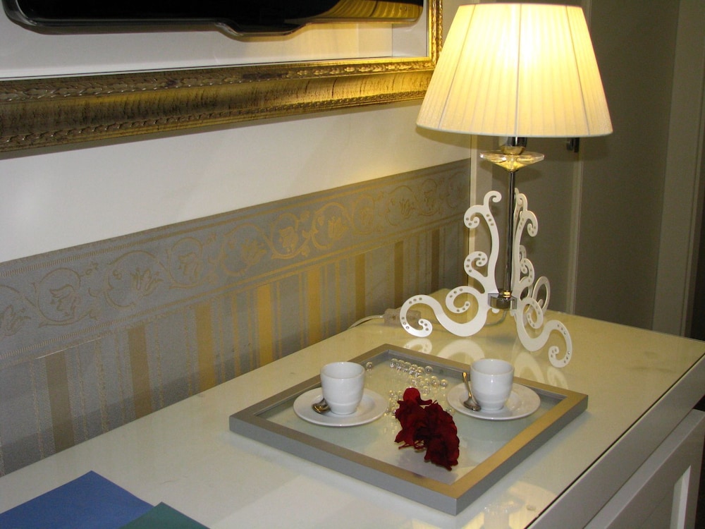 

Firenze - Bari - JR Hotels Oriente Bari