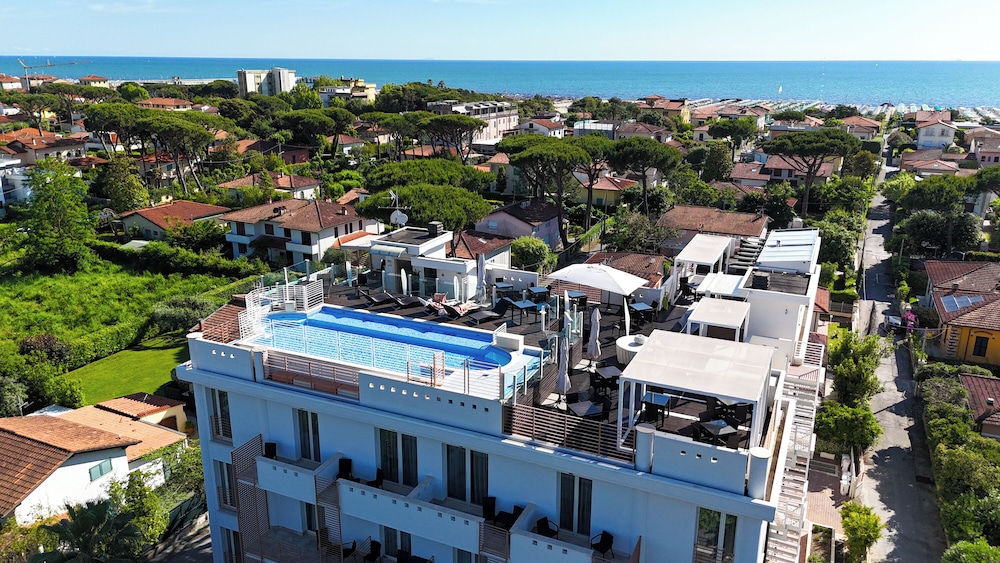 

Venezia - Forte dei Marmi - Zen Hotel Versilia
