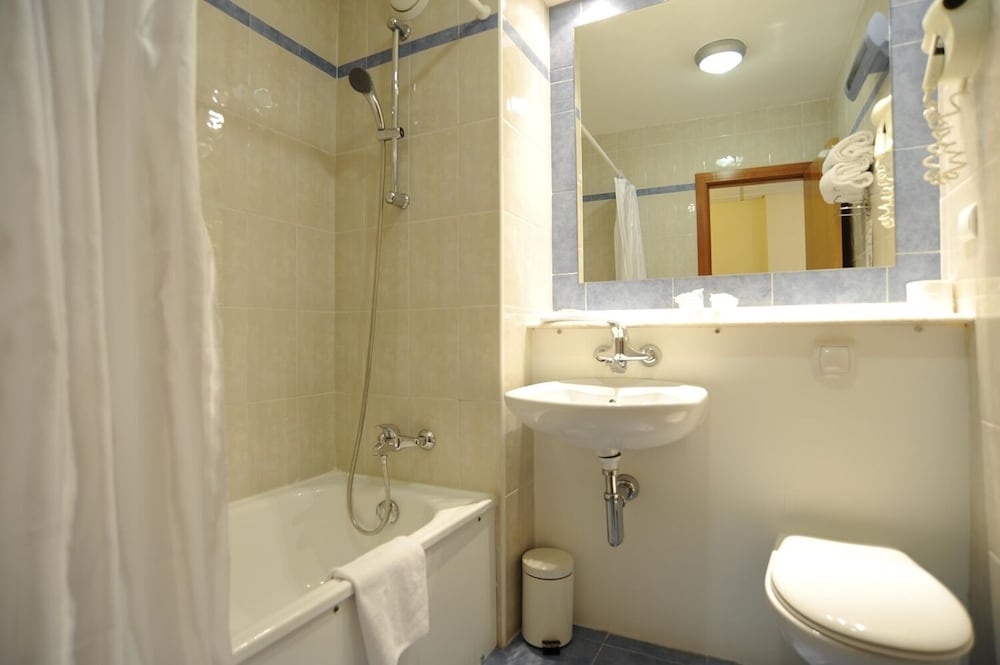 

Torino - Alicante - Travelodge Alicante Puerto