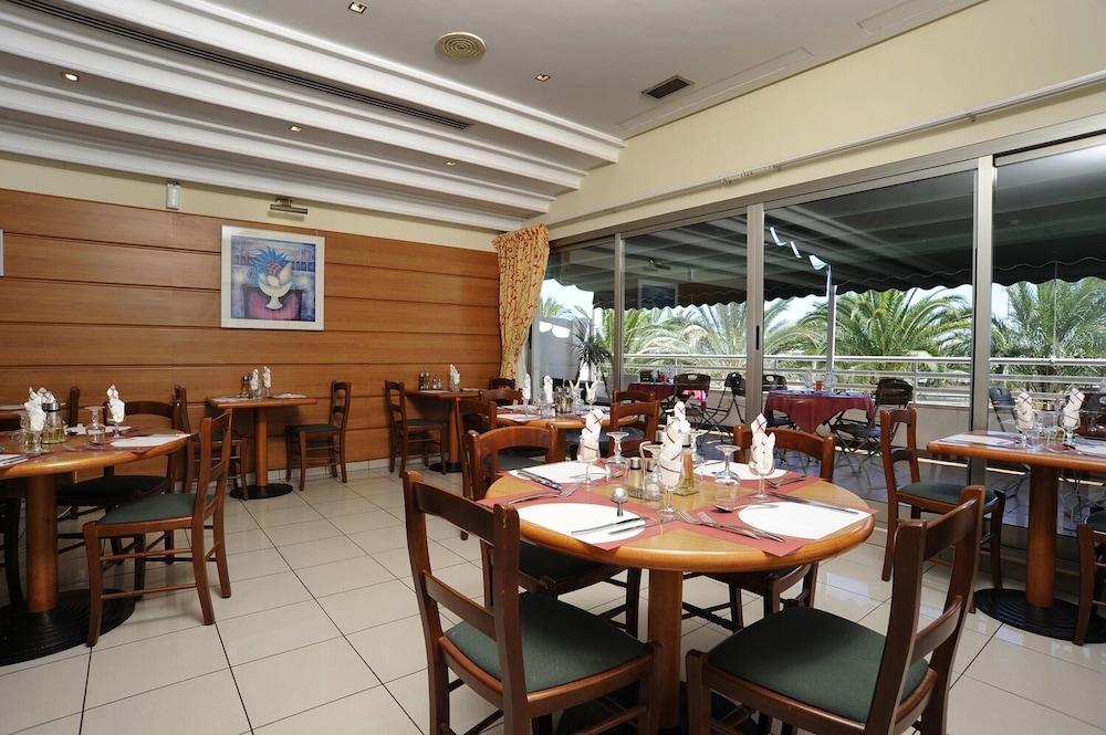 

Milano - Costa Blanca, Spagna - Travelodge Alicante Puerto