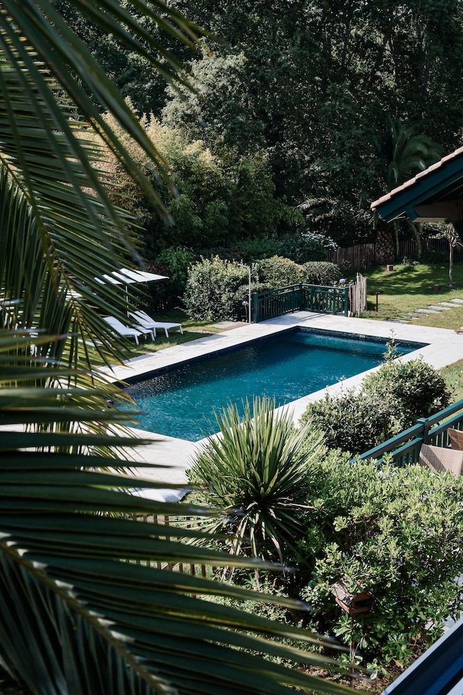 

Roma - Saint-Jean-de-Luz - Hôtel Les Frères Ibarboure
