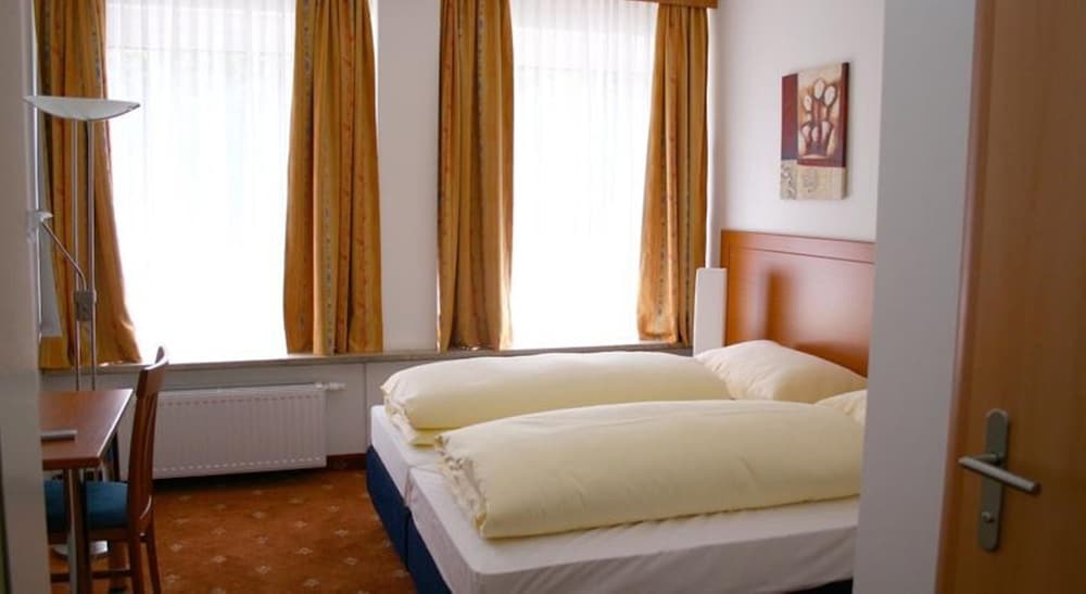 

Roma - Salisburgo - Evido Rooms