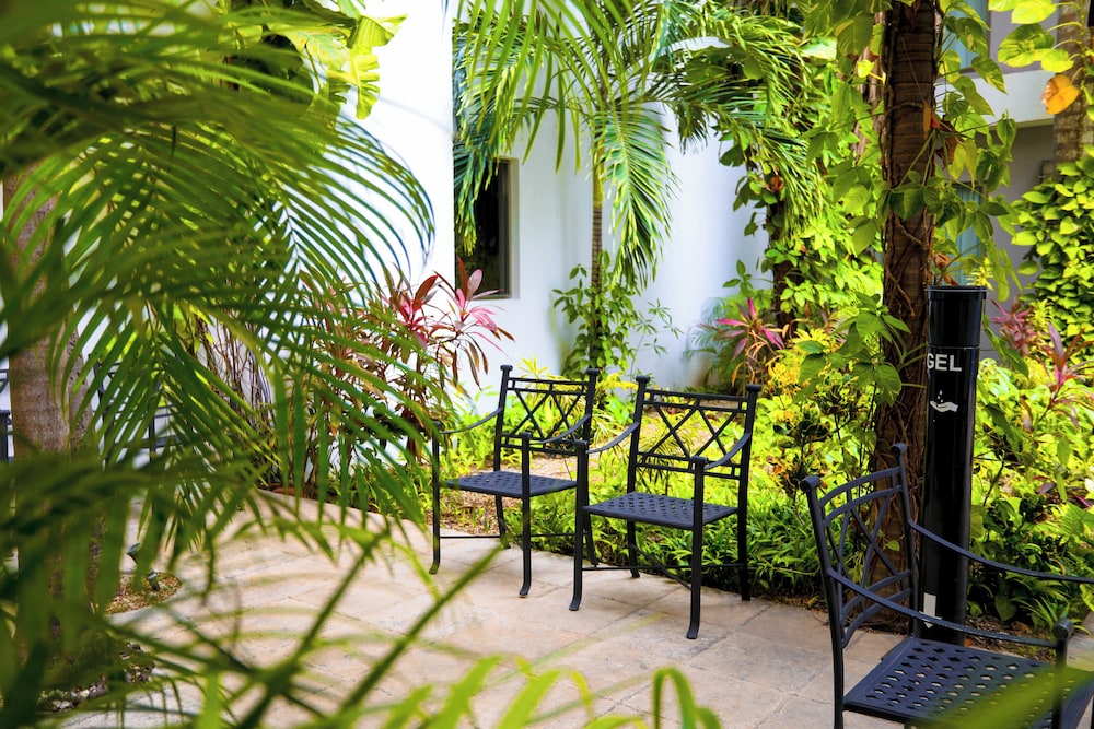 

Milano - Cancun - Ambiance Suites