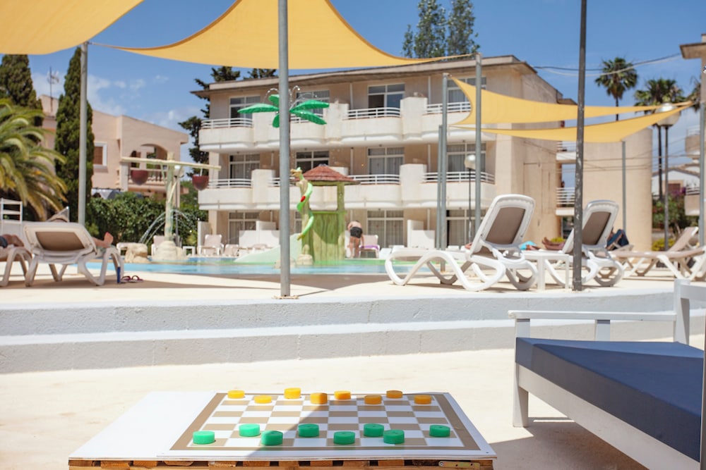

Roma - Cala Bona - BJ Apartamentos Club Sa Coma