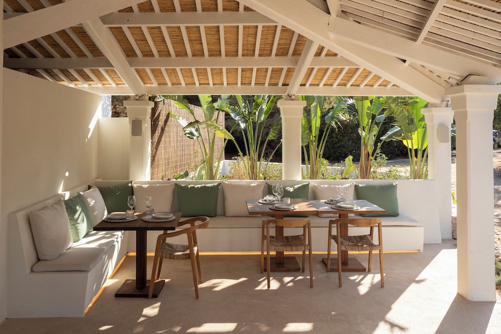 

Torino - Pilar de la Mola - Dunas de Formentera Hotel
