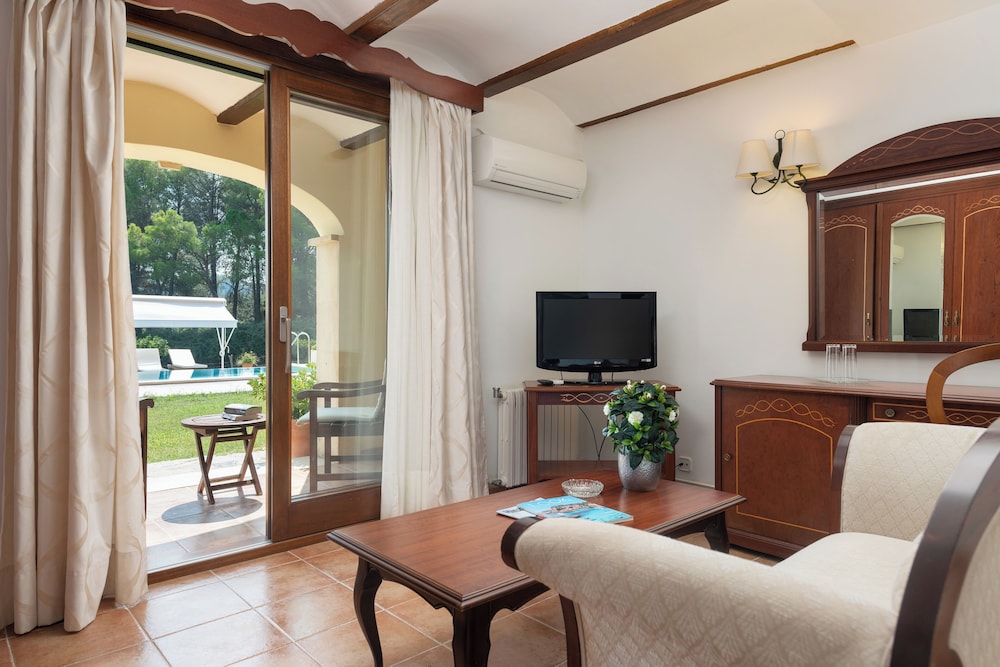

Bologna - Selva - Monnaber Nou Finca Hotel & Spa