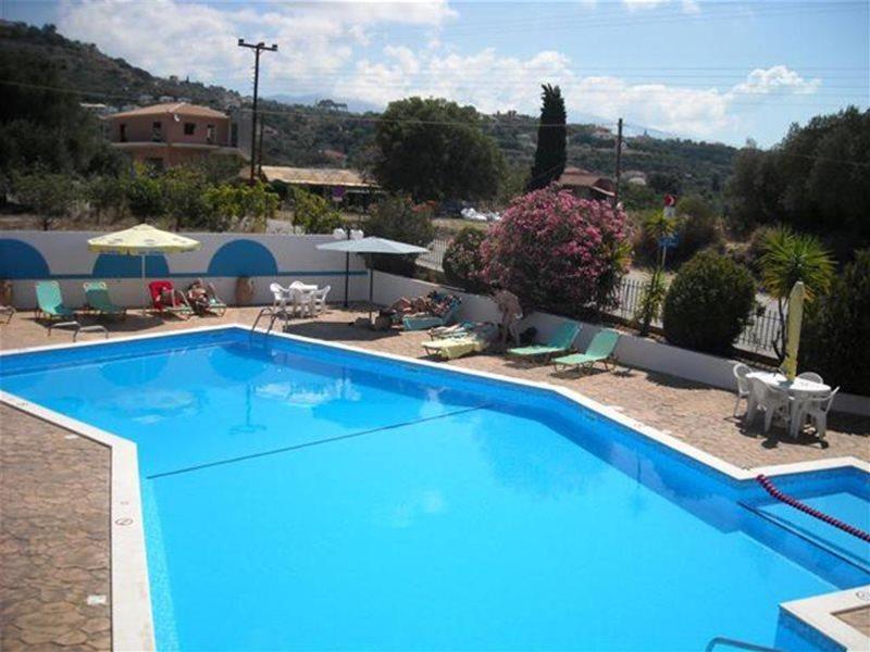 

Bari - Svoronata - Erietta Studios