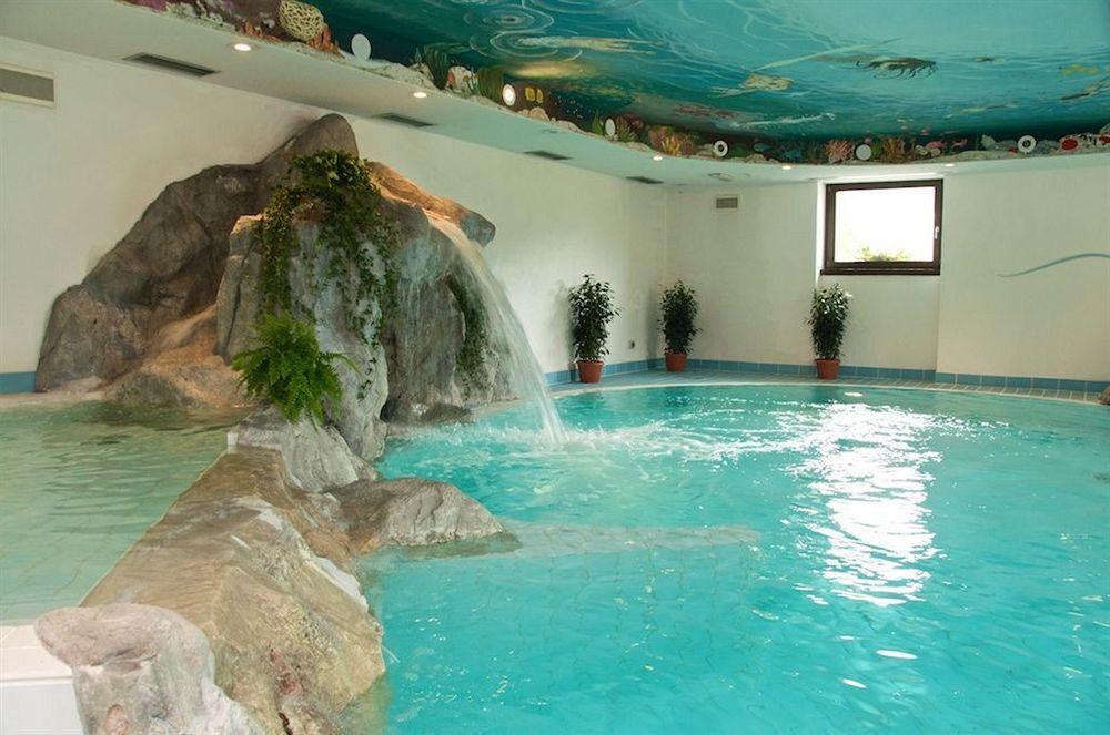 

Napoli - Livigno - Alexander Charme Hotel