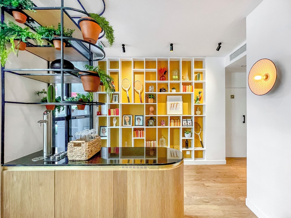 

Pisa - Boulogne-Billancourt - Parici Hôtel Boulogne Billancourt