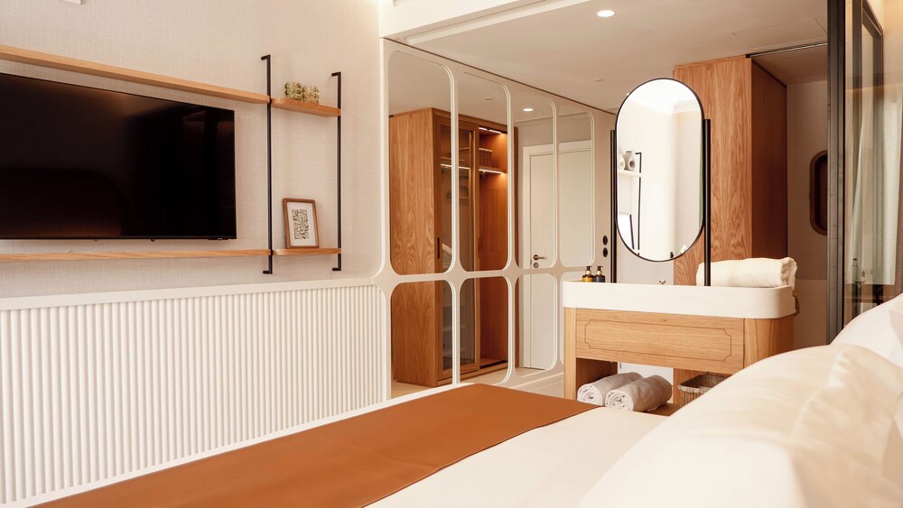 

Bologna - Sóller - Alcázar Hotel Sóller