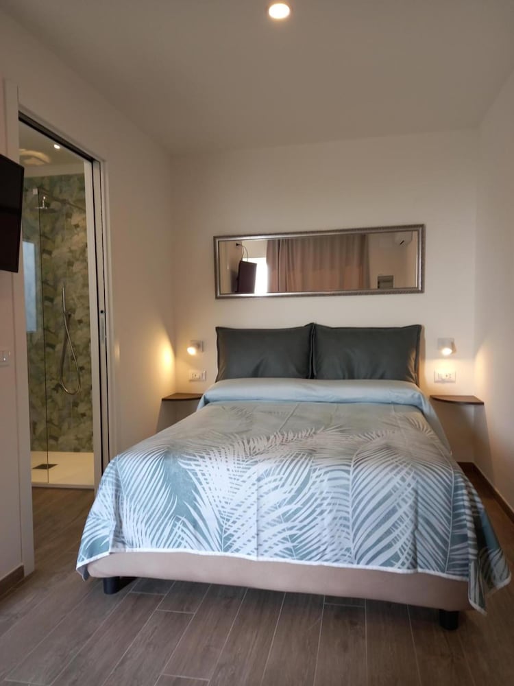 

Milano - Firenze - Camping Village Panoramico Fiesole