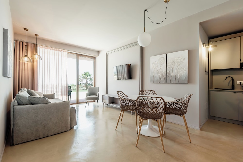 

Milano - Scicli - Relais Chiaramonte