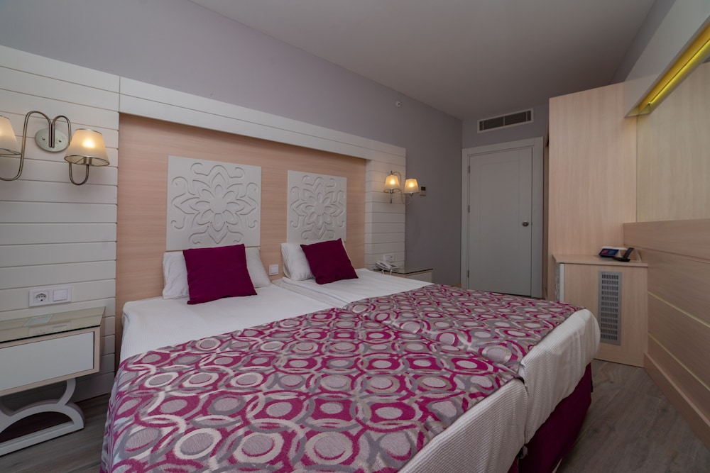 

Napoli - Kizilagac - Sunmelia Beach Resort Hotel & Spa