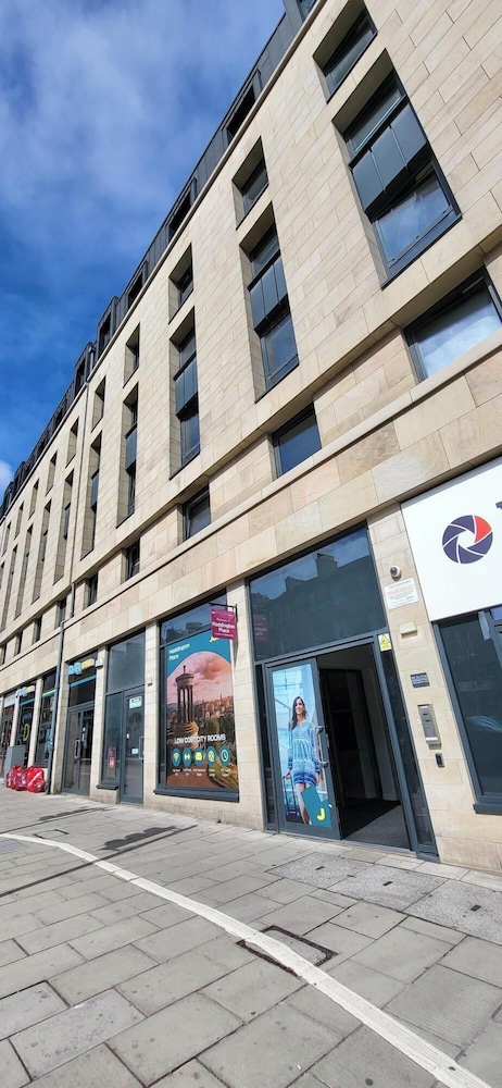 

Verona - Edimburgo - JOIVY Affordable Edinburgh - Adults only