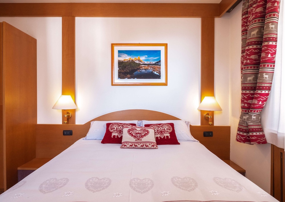 

Milano - Val di Fassa, Montagna Italia - Hotel Belvedere