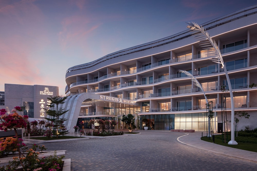 

Roma - Seeb - The St Regis Al Mouj Muscat Resort