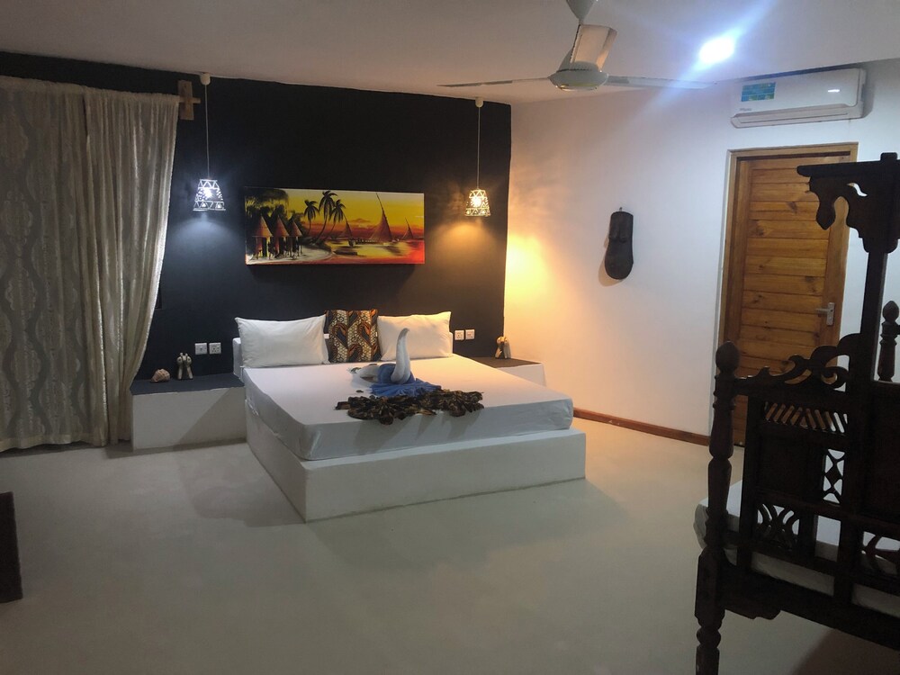 

Napoli - Chwaka - AVO Boutique Hotel