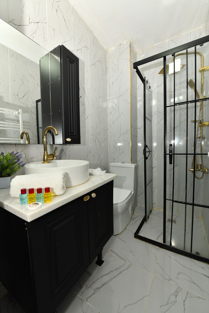 

Olbia - Istanbul - İstanbul Port Hotel