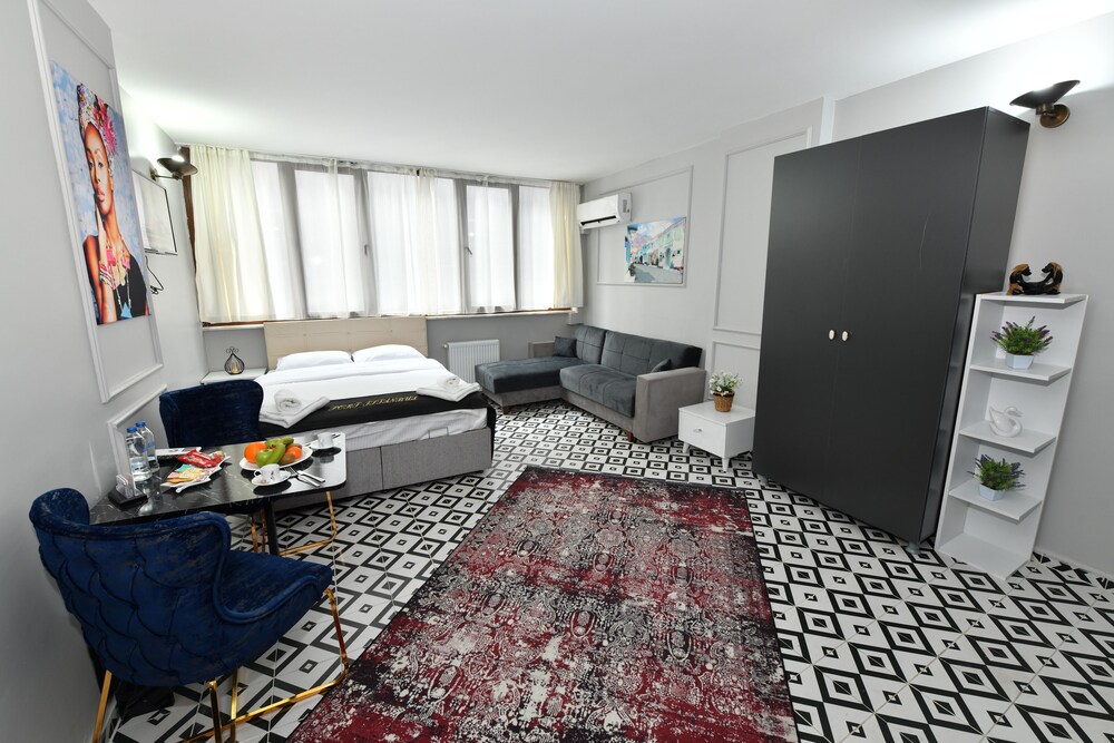 

Venezia - Istanbul - İSTANBUL PORT HOTEL
