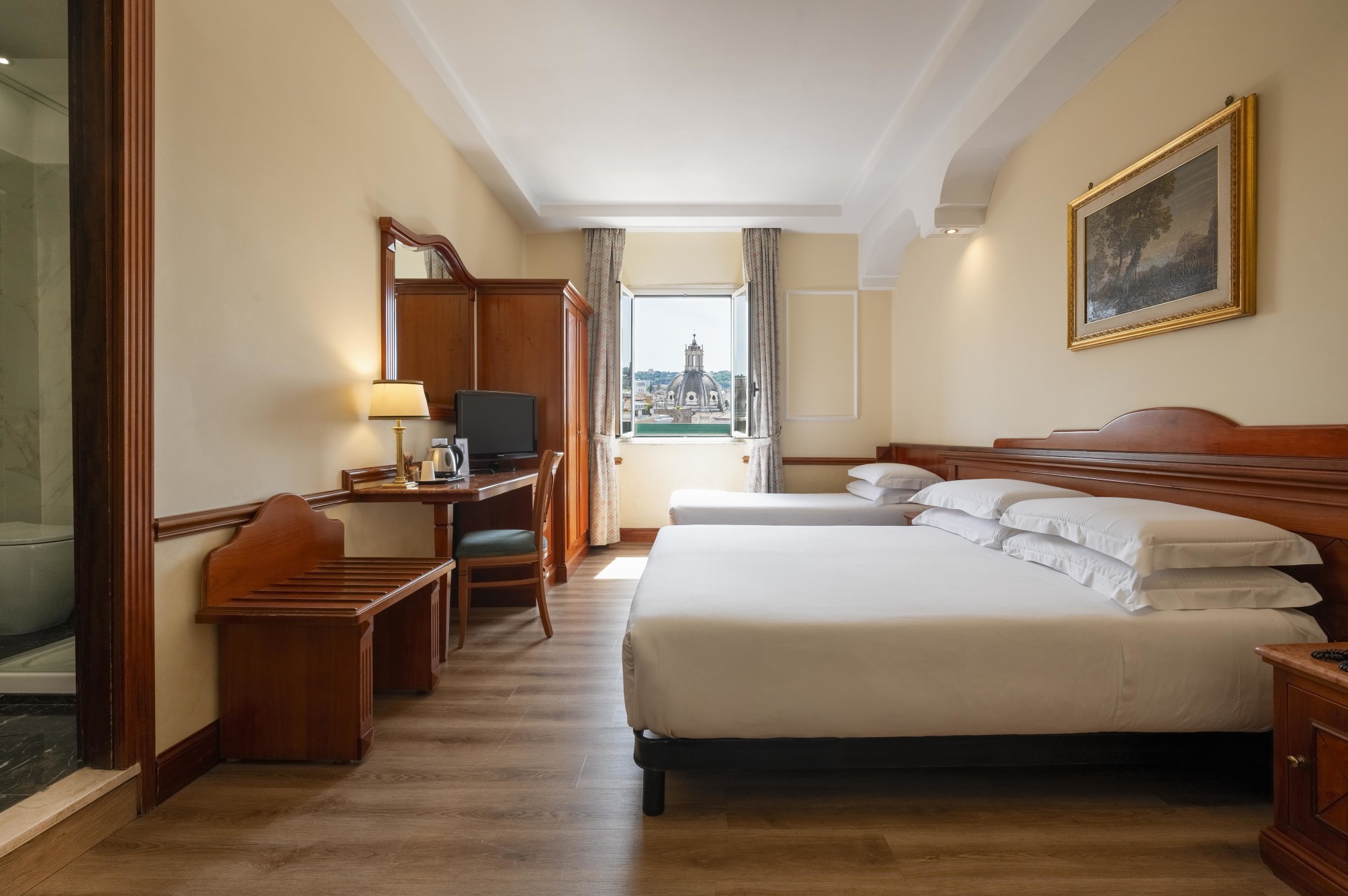 Triple Room, City view