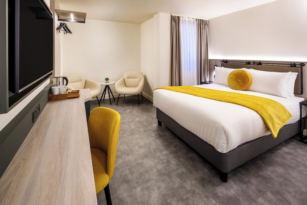 

Milano - New Barnet - Southgate Hotel London
