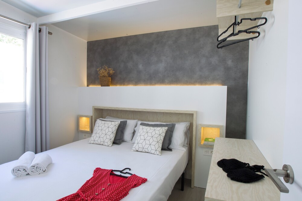 

Napoli - Fuengirola - Costa del Sol Glamping Village
