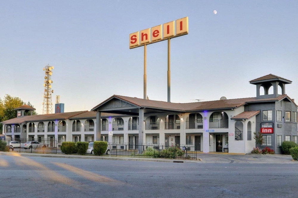 Sacramento - Crossroads Inn - Downtown Sacramento
