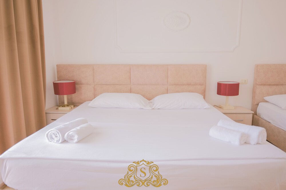 

Roma - Durrës - Sorrente Hotel