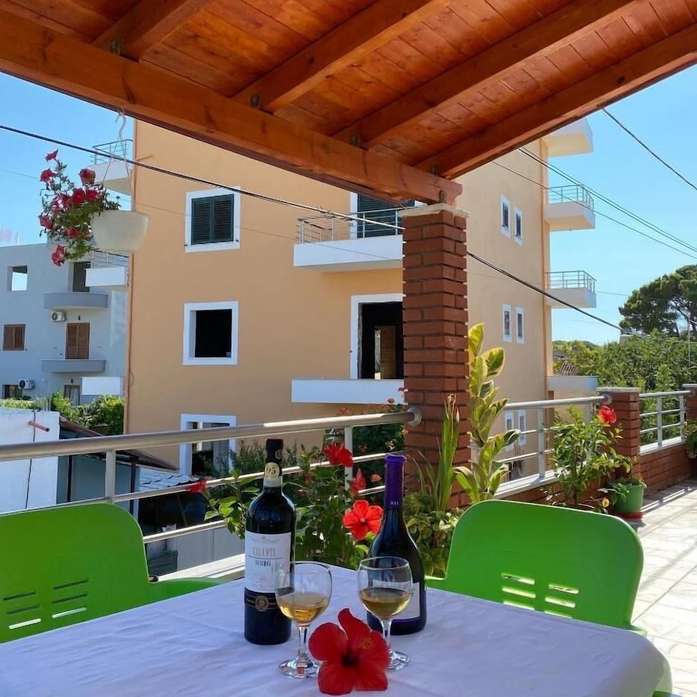 

Napoli - Valona - Arlinds Apartaments