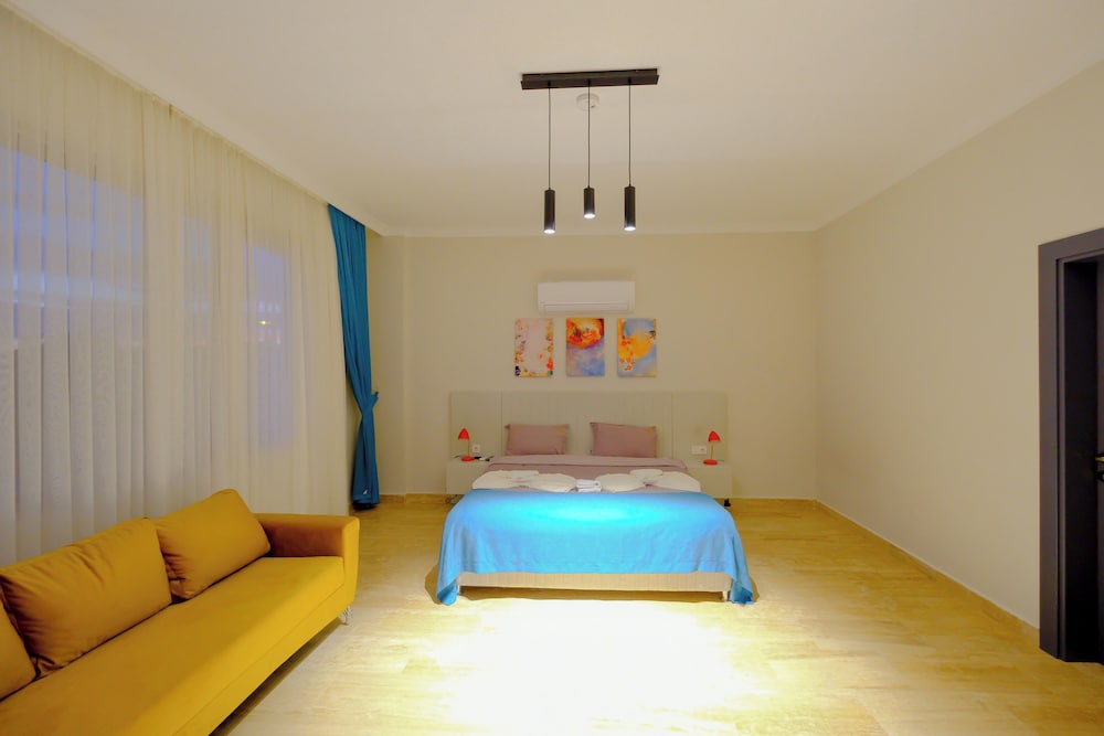 

Milano - Belek - Eden Nest Exclusive