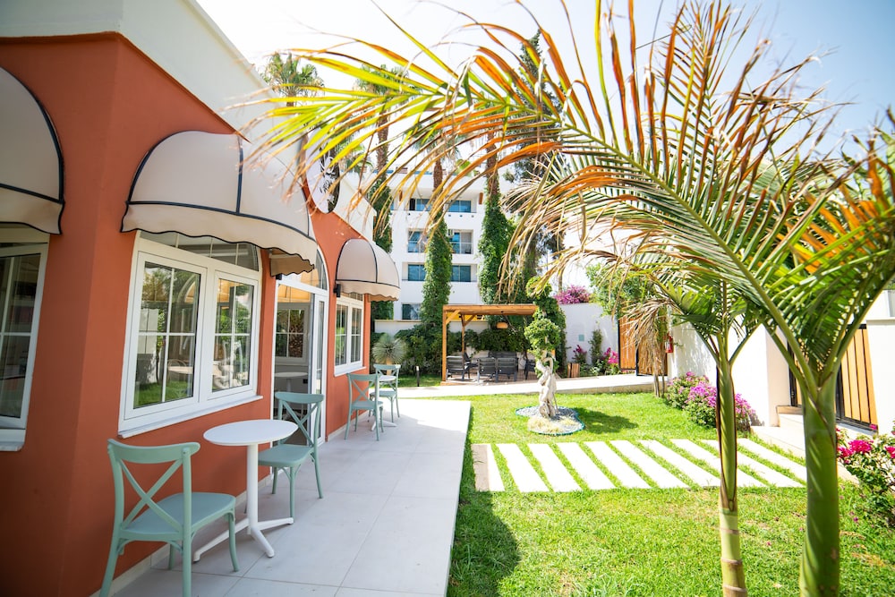 

Verona - Konyaalti - Rose Garden Premium Hotel