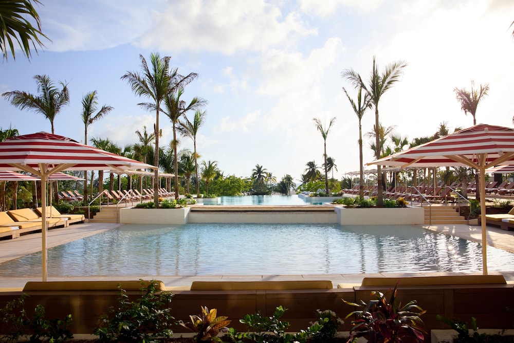 

Bologna - Seven Mile Beach - Hotel Indigo GRAND CAYMAN