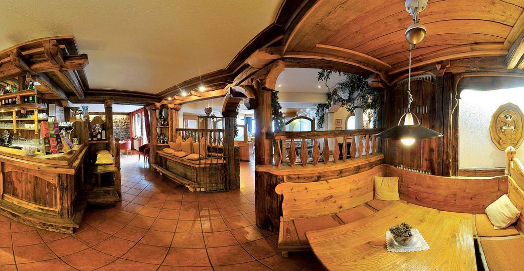 

Palermo - Vigo di Fassa - Hotel El Laresh