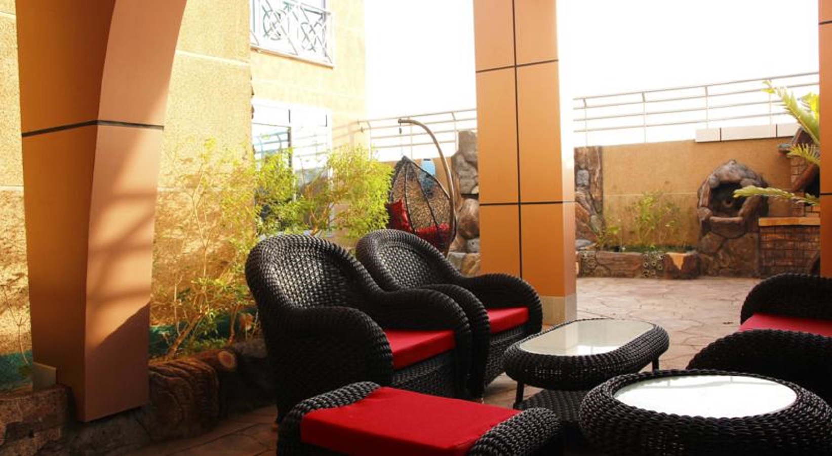 

Roma - Jeddah - Renz Hotel Jeddah