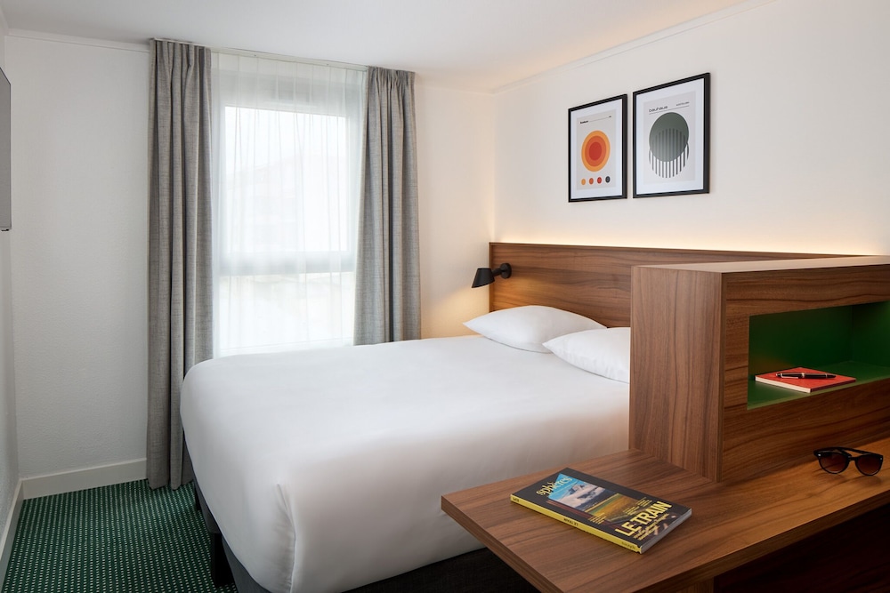 

Torino - Saint-Ouen - Timhotel Nation
