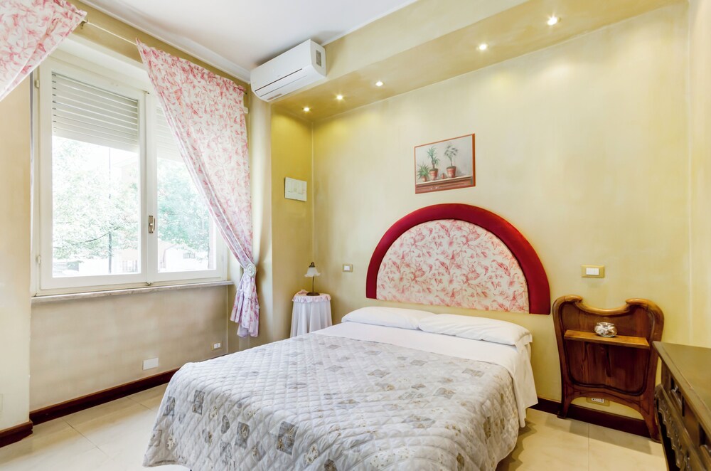 

Napoli - Collegno - Hotel Original