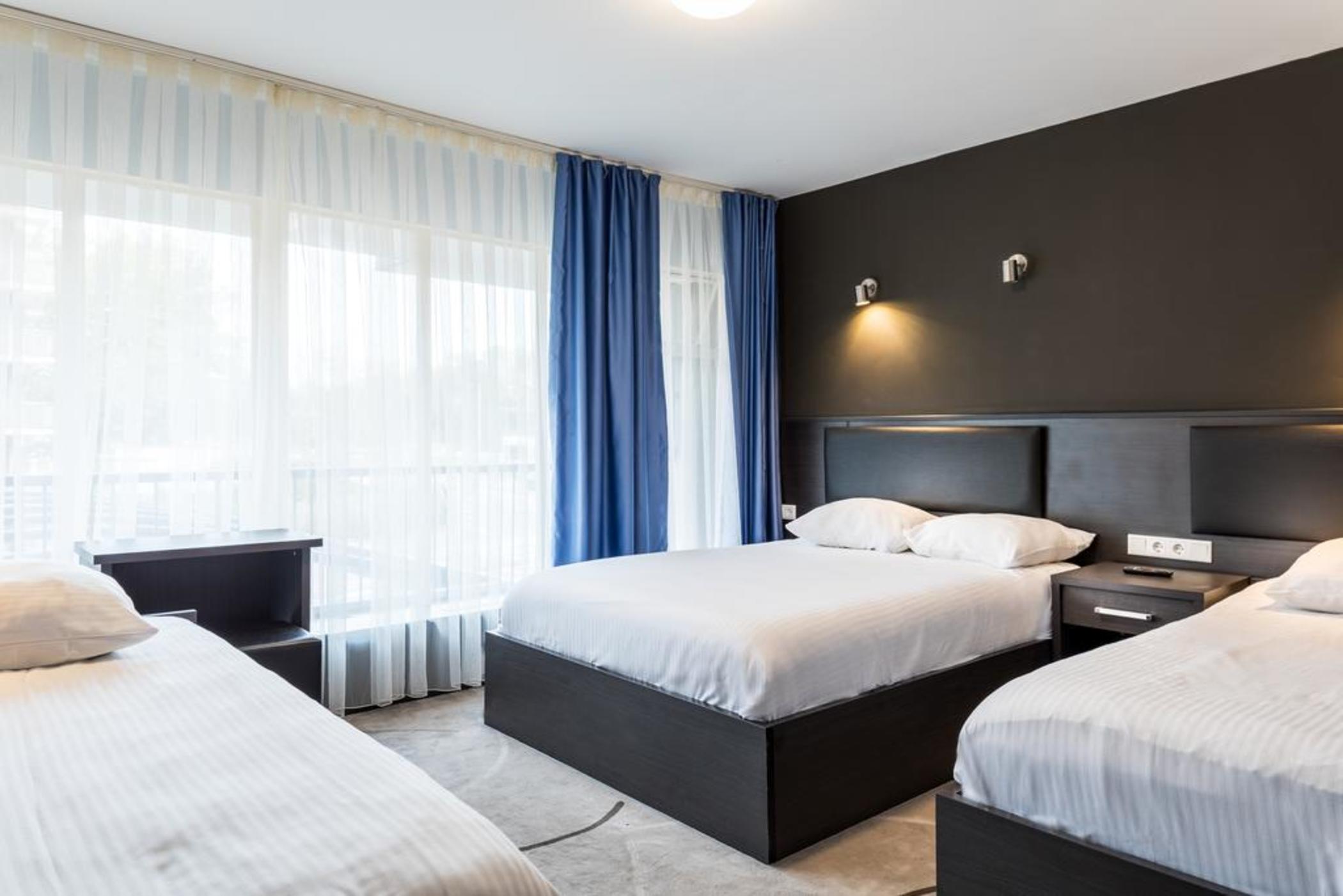 

Napoli - Duivendrecht - Belfort Hotel