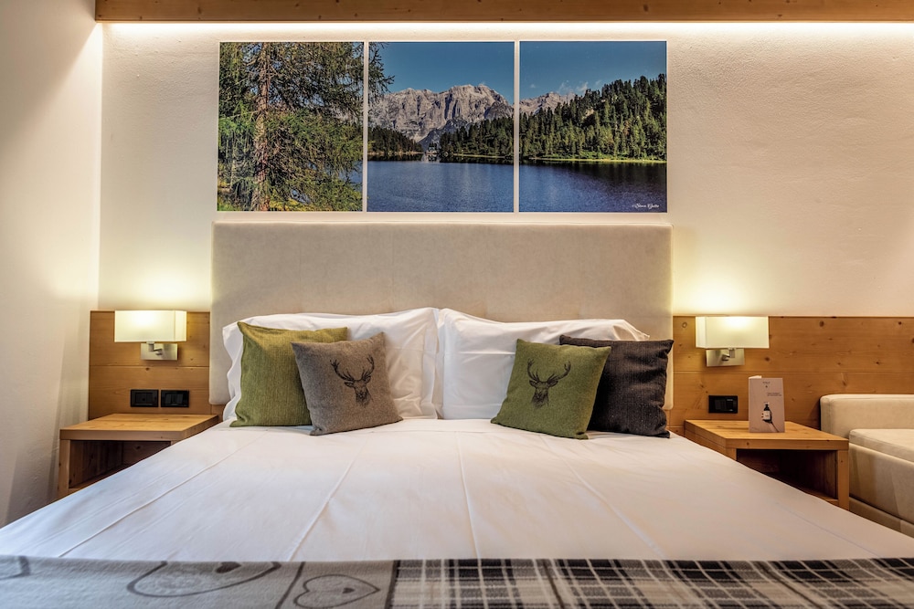 

Roma - Madonna di Campiglio - Hotel Caminetto