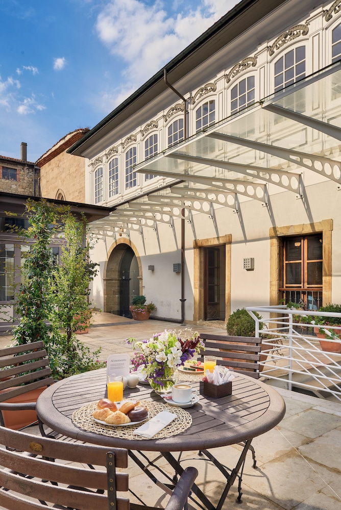 

Milano - Aviles - Palacio de Aviles Affiliated By Melia