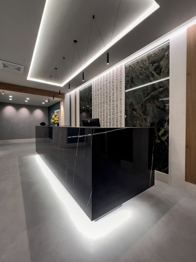 

Milano - Manfredonia - Maiorano Boutique Hotel