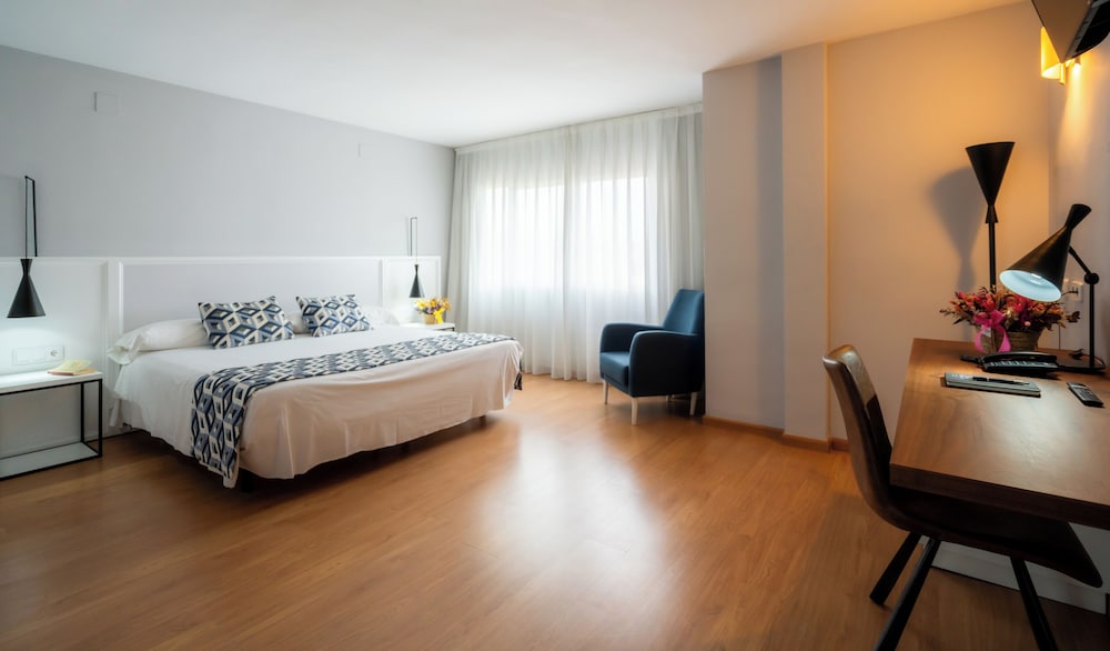 

Torino - Valencia - Hotel Beleret