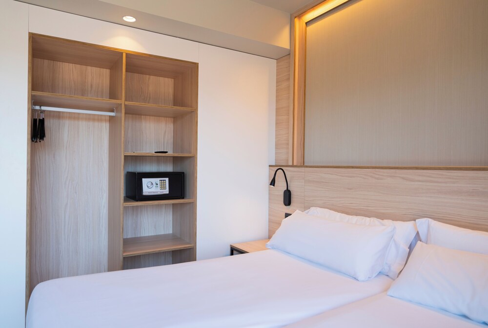

Firenze - Montcada - HOTEL SANT PAU