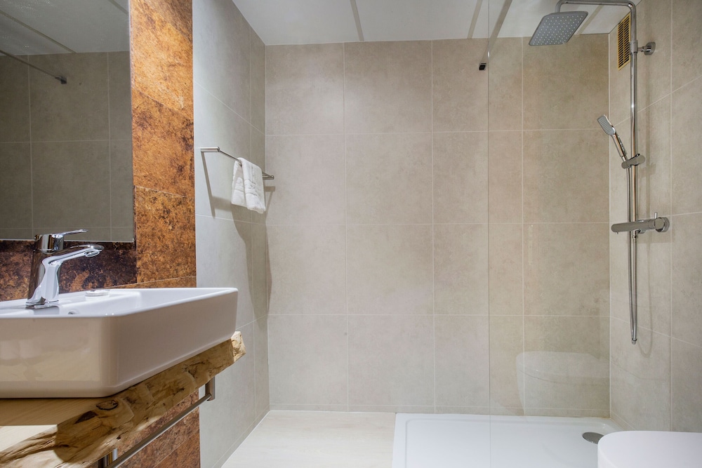 

Milano - Arinsal - Hotel Sant Gothard