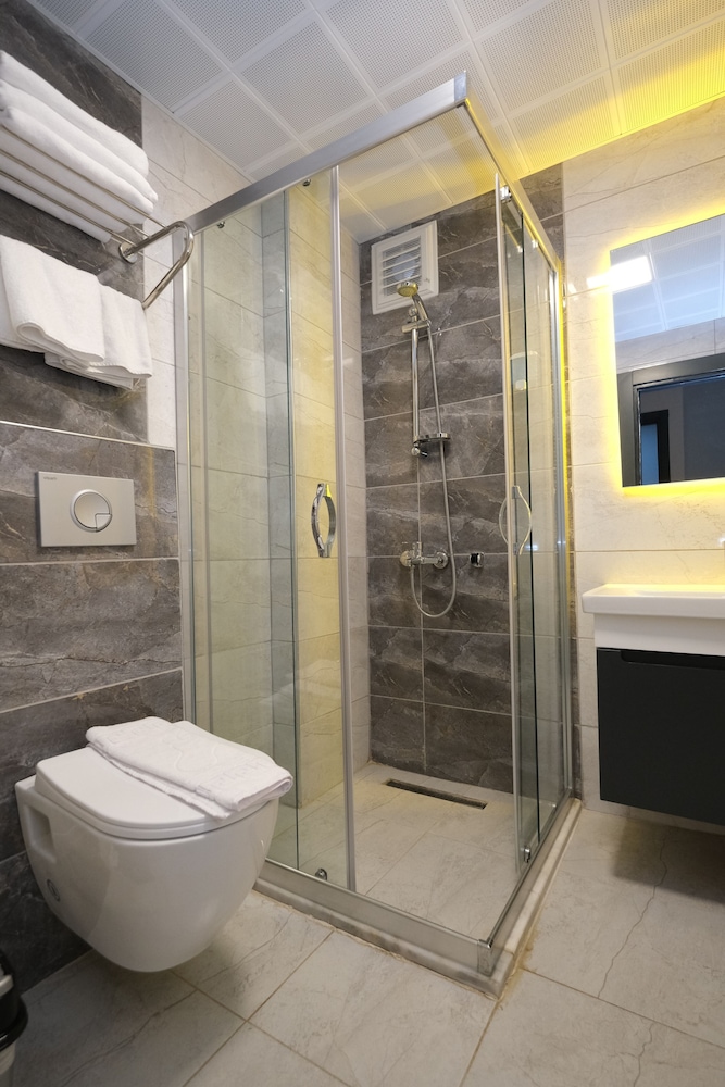 

Napoli - Mahmutlar - Alanya Risus Park Hotel